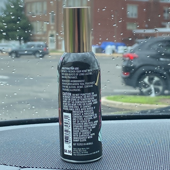 HALLOWEEN GHOUL FRIEND ROOM SPRAY 👻💀🧙🏻‍♀️🎃 BRAND NEW - Picture 3 of 5